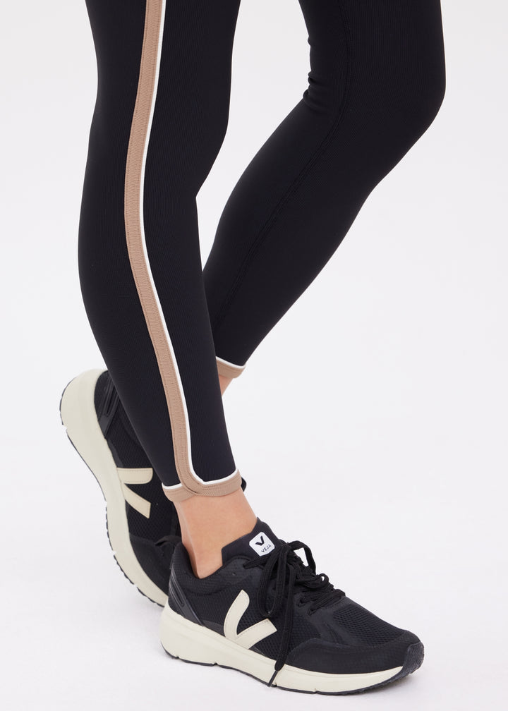 The Upside - Rhythm 25IN Midi Pant - Black