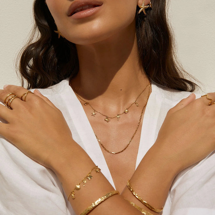 Arms of Eve - Mini Siesta Earrings - Gold