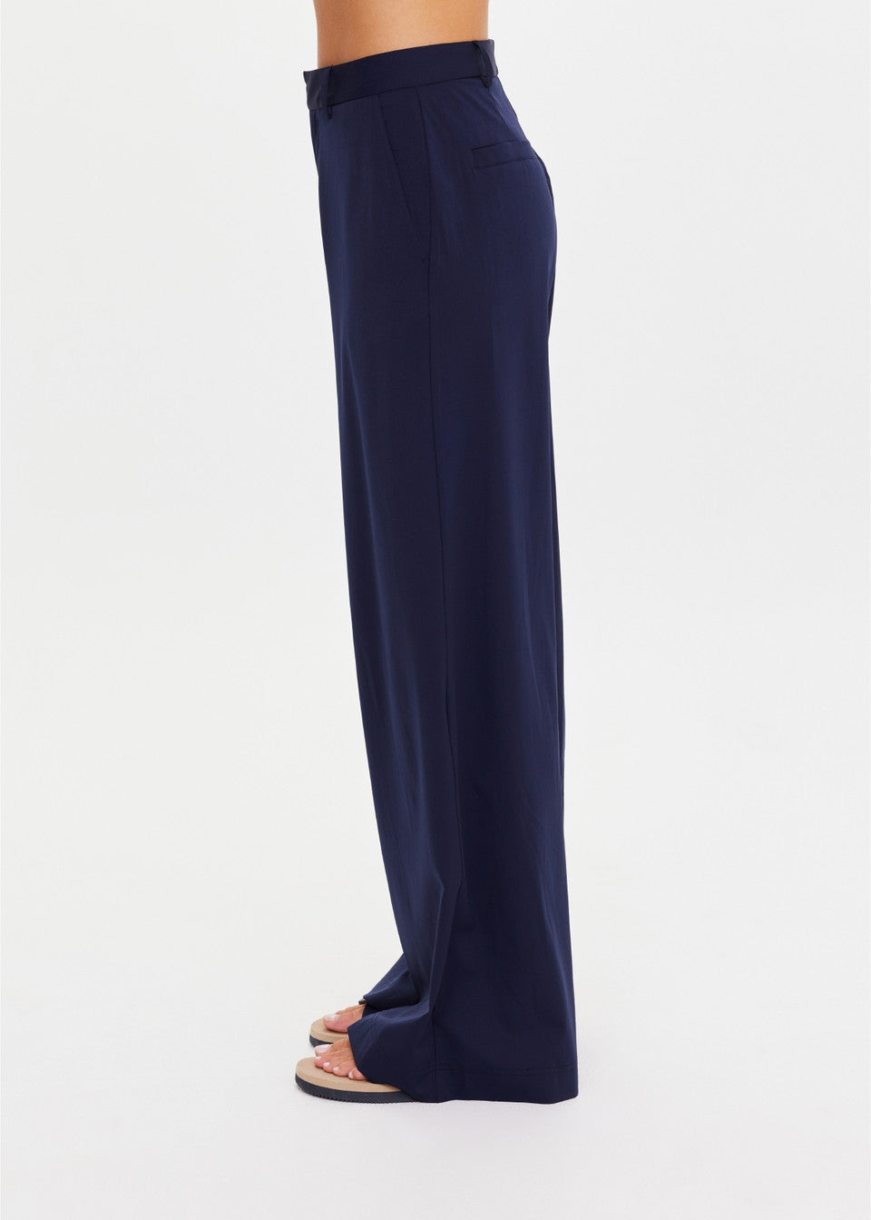 The Upside - Mira Wide Leg Pant - Navy