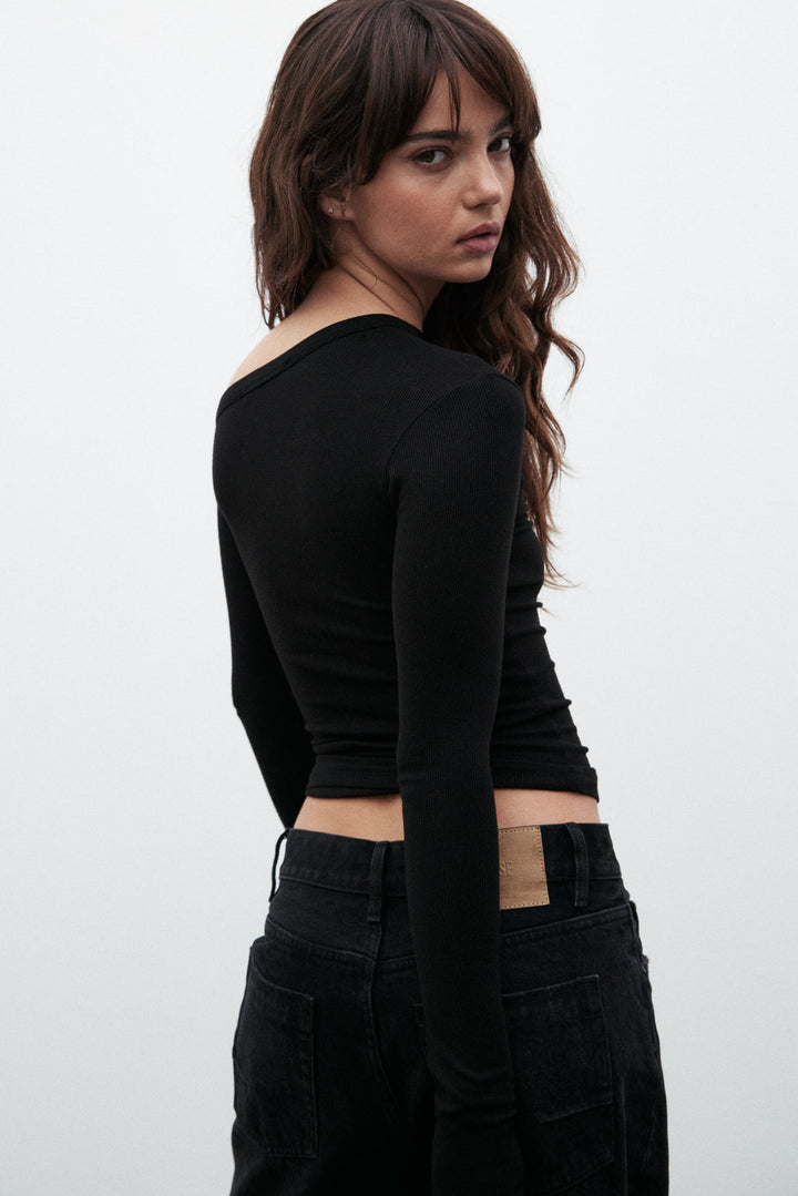 Bayse - Zinnia Top - Black