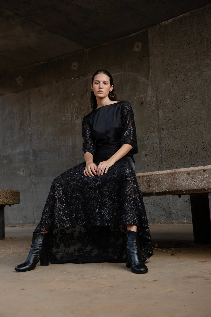 One Fell Swoop - Moni Gown - Noir Eclat Obsidian