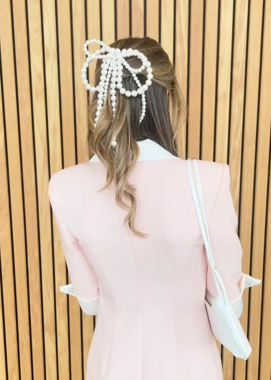 A’EL ESTE - Lottie Pearl Bow Comb - Pearl
