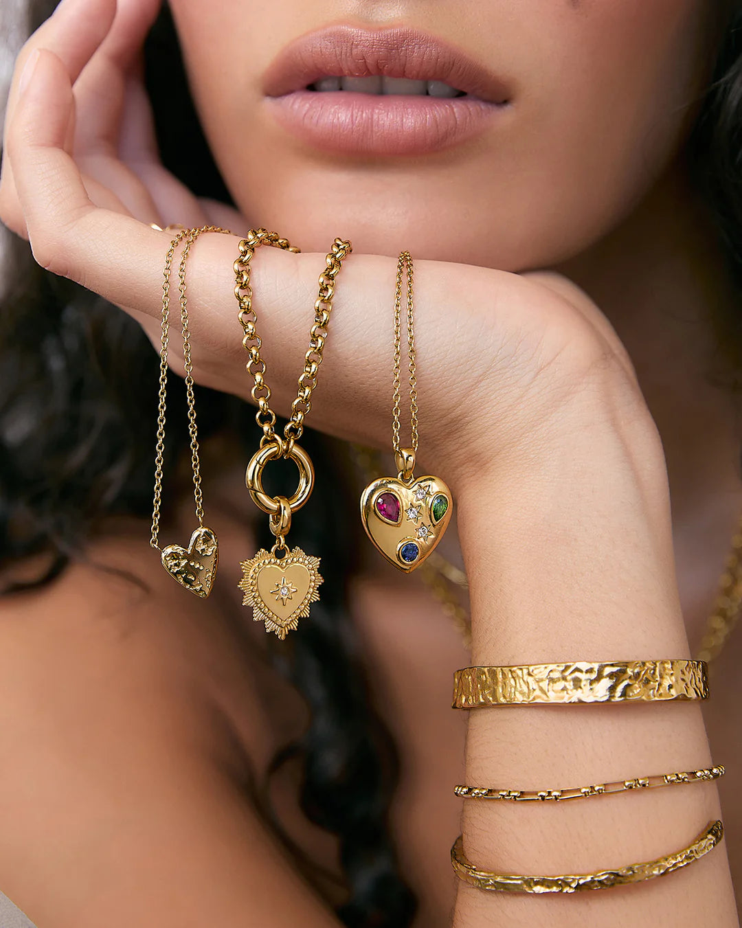 Arms of Eve - Bisou Heart Necklace - Gold