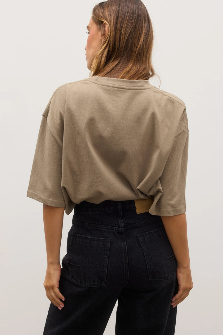 Bayse - Jonas Boyfriend Tee - Military