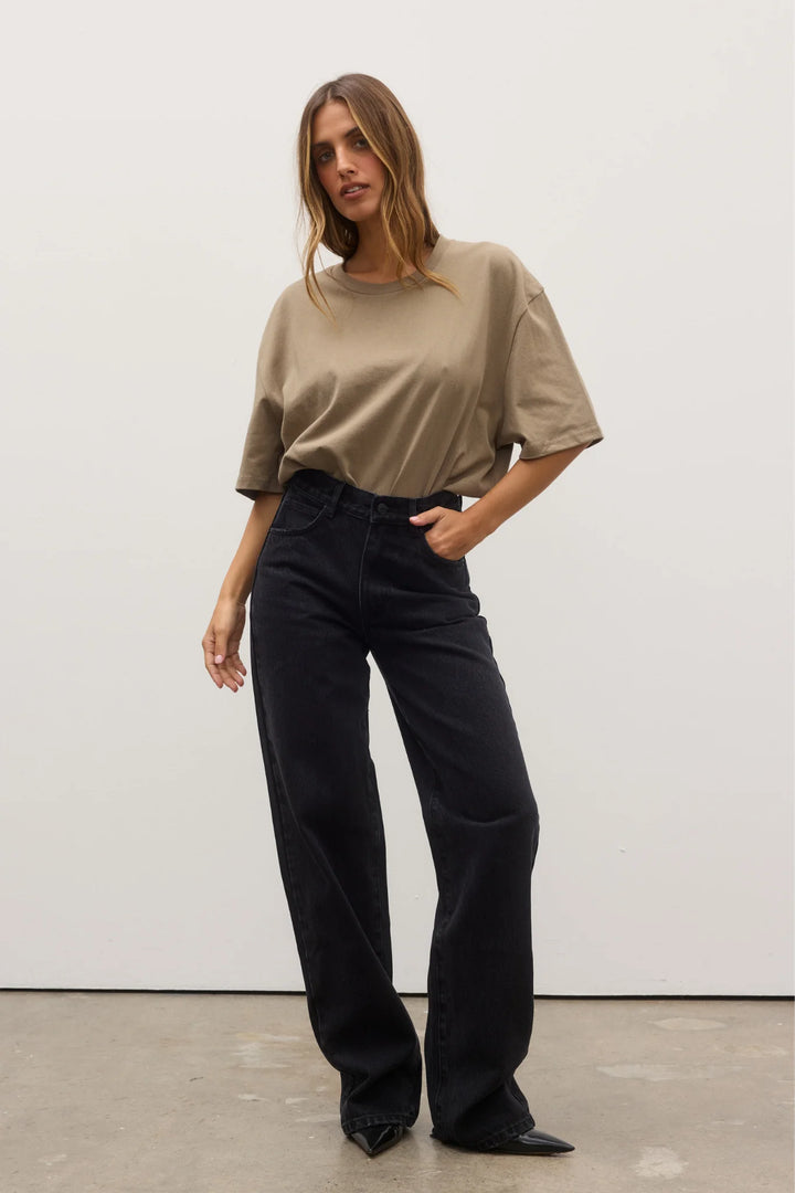 Bayse - Jonas Boyfriend Tee - Military
