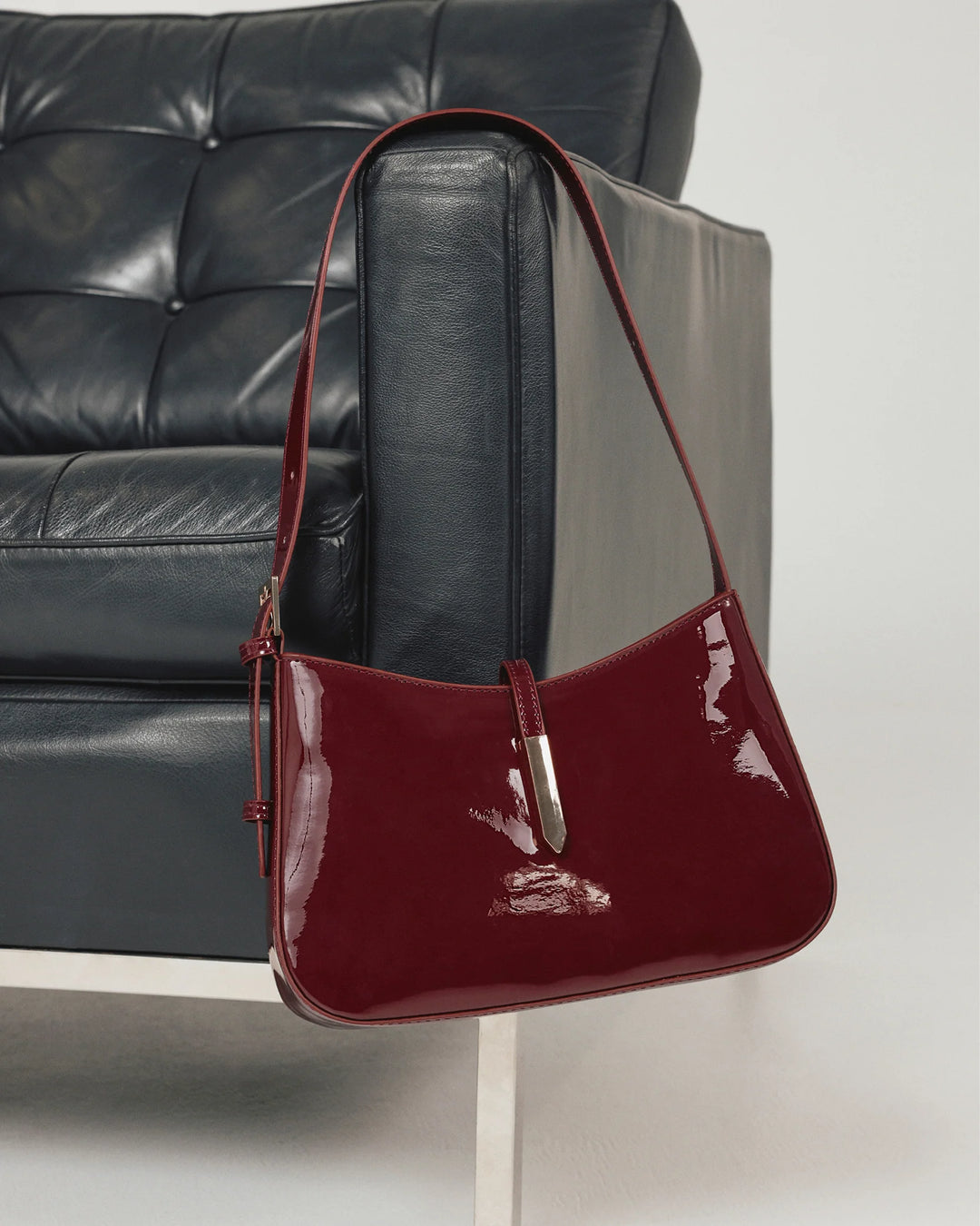 Billini - Bergman Shoulder Bag - Berry Shine