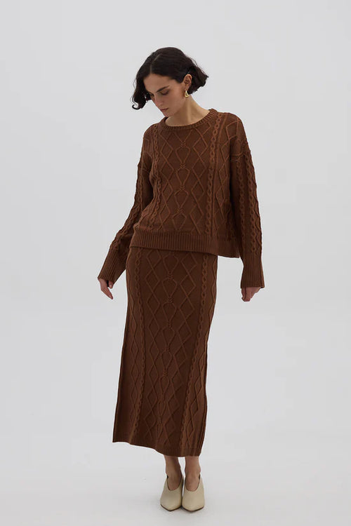Iris and Wool - Heart Cable Sweater - Chocolate