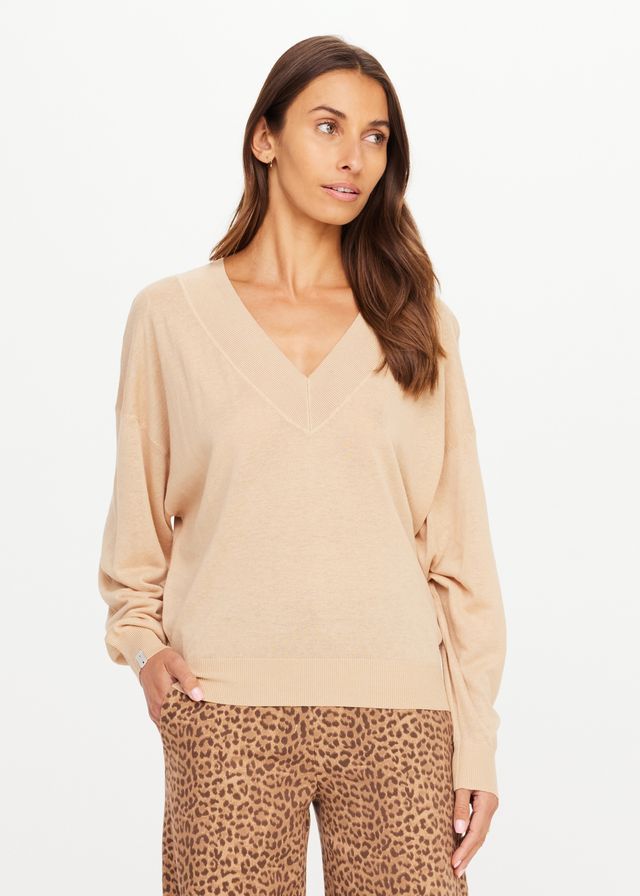 The Upside Bonita V Neck Knit Natural