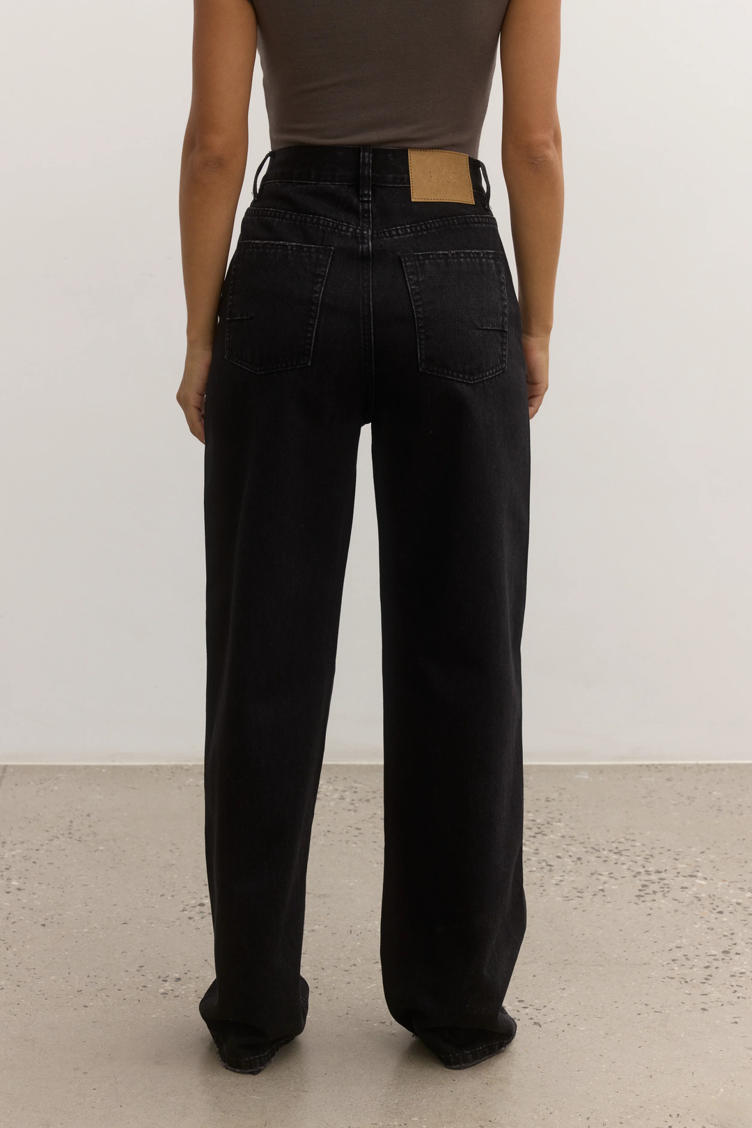 Bayse - Vera Jean - Backstage Black