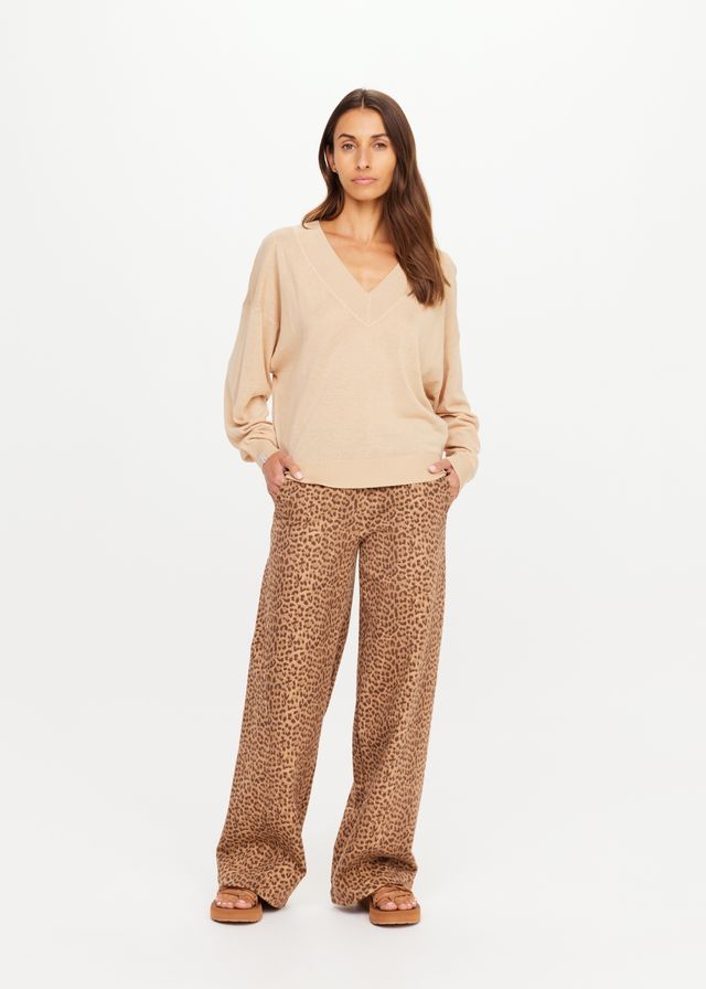 The Upside Bonita V Neck Knit Natural